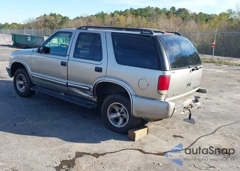 2001 Chevrolet Blazer Lt from USA, damaged, VIN 1GNCS13W312120708